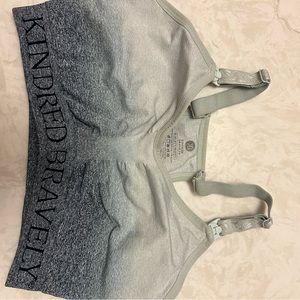 Lot of EUC kindred bravely nursing  bras (2)